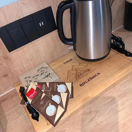 Tripeak Apartament *